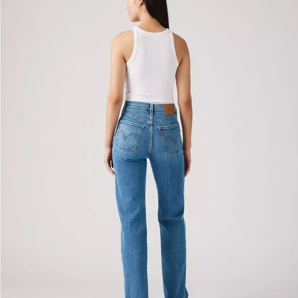 Levi's Women's Ribcage Straight